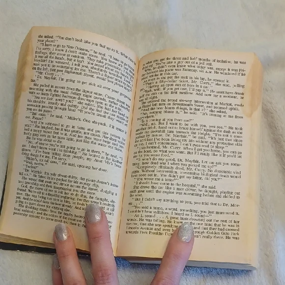 Anne Rice Book Collection - Picture 11 of 14